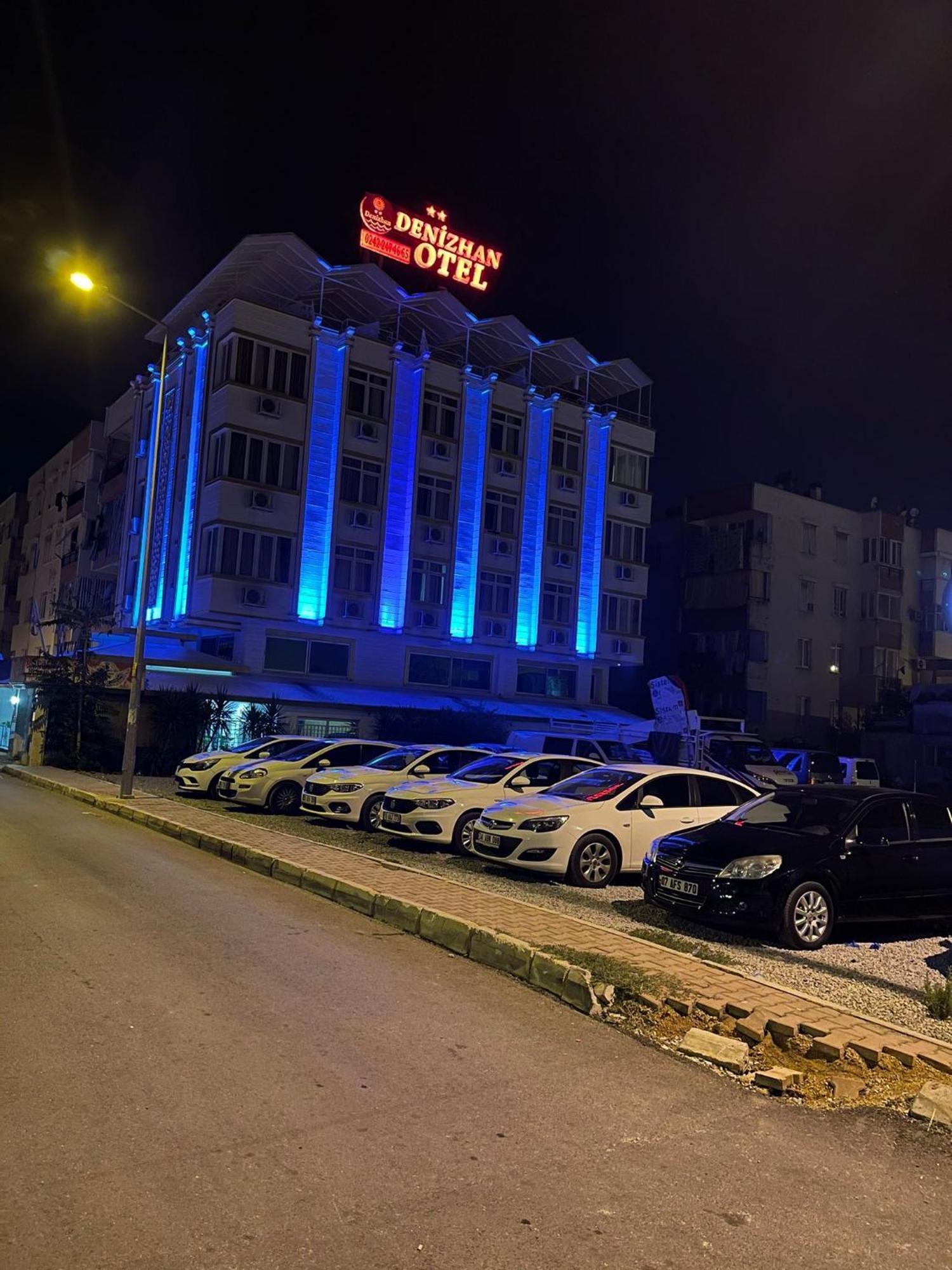 Denizhan Hotel Antalia Esterno foto